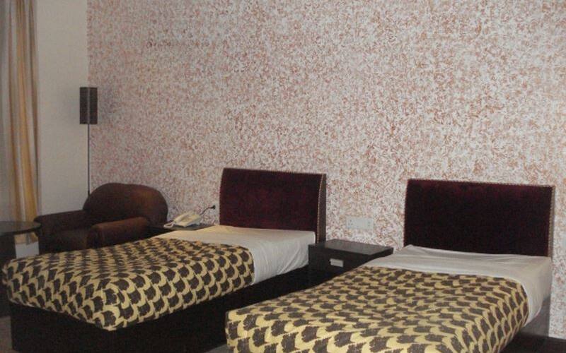 Hotel Royal Galaxy, Kanpur 4